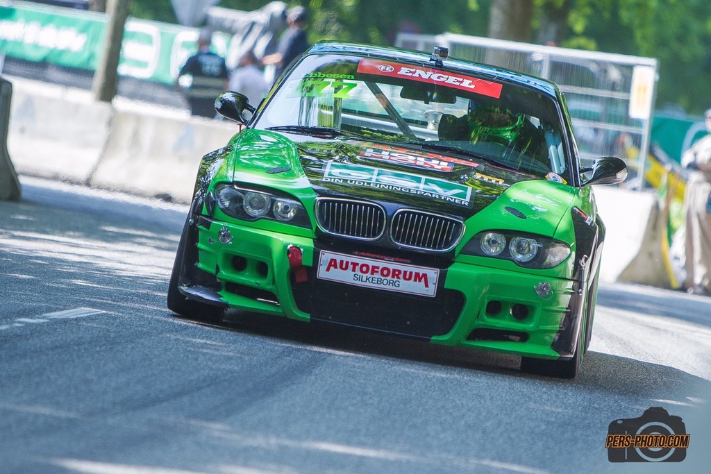 Det er bestemt en Af - hvis ikke den flotteste bil i YT. Klassen i 2016. Den sort grønne BMW. M3.